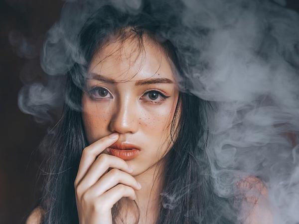 Nhan sắc của Thu Uyên được nhiều người xem là "cực phẩm năm nhất" của trường Nhân văn.