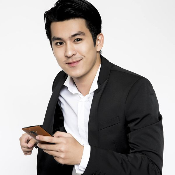 Mới đây, trên mạng xã hội xuất hiện nhiều thông tin Thiên Minh đang hẹn hò với Quang Đại do cả hai thường xuyên đi du lịch cùng nhau. Thế nhưng tin đồn này ngay lập tức đã bị người trong cuộc phủ nhận.