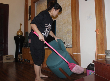 Giúp việc nhà theo giờ cũng là dịch vụ có nhu cầu rất lớn vào dịp Tết. Khoảng thời gian sinh viên đến làm việc nhà thường là 17h – 20 h.