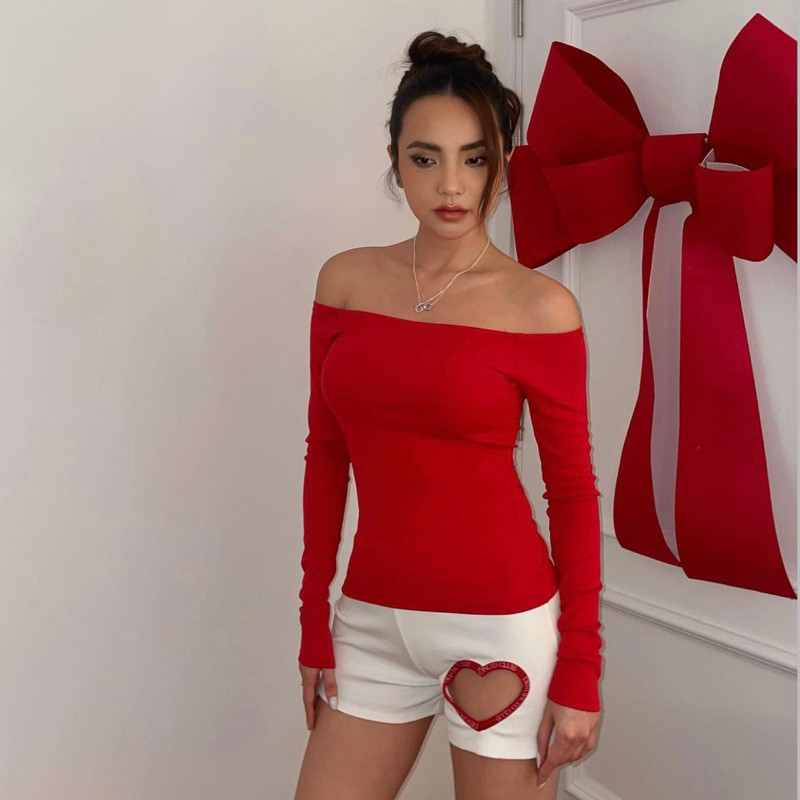 Chiếc quần có thể mặc theo nhiều cách khác nhau