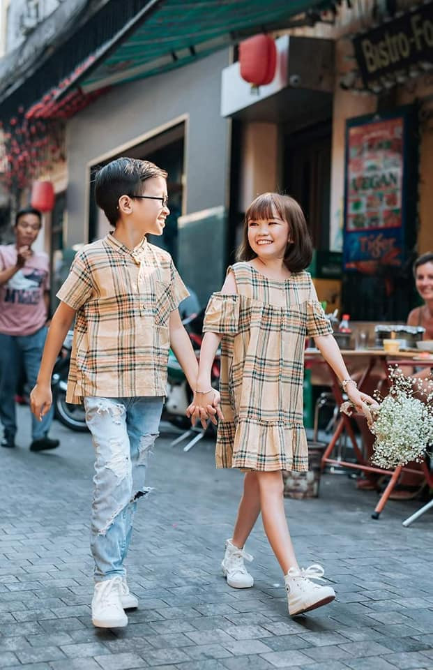 Sau một thời gian yêu nhau, được sự ủng hộ từ phía hai bên gia đình, anh Hùng, chị My quyết định tổ chức đám cưới cổ tích tại quê cô dâu. Mặc dù bệnh tất khuyến anh chị không thể có con nhưng tình yêu và niềm khao khát gắn bó đã giúp cả 2 vượt qua.