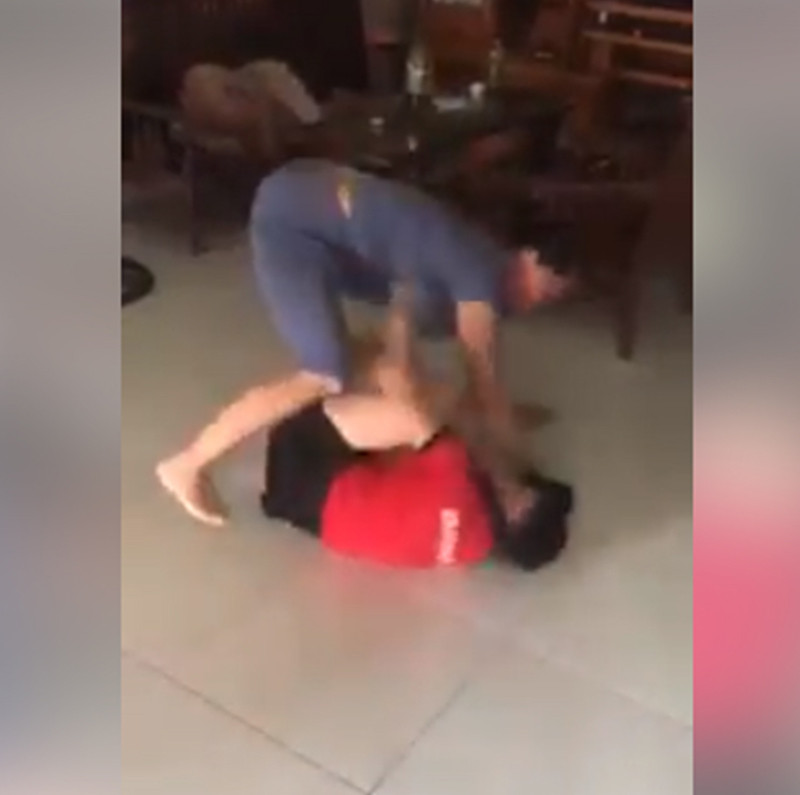 Phat nan voi clip me chong va con dau lao vao danh nhau toi boi-Hinh-2