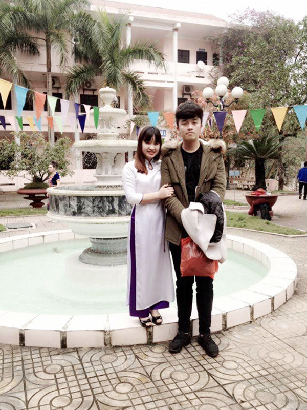 Trước đó cũng đã từng có nhiều cặp đôi "đũa lệch" gây chú ý cho CĐM. Đó là chuyện tình của Nguyễn Phương Huy (SN 1995, quê Tuyên Quang) và Phùng Thị Hiền (SN 1995, quê Yên Bái). - Ảnh: Phùng Thị Hiền