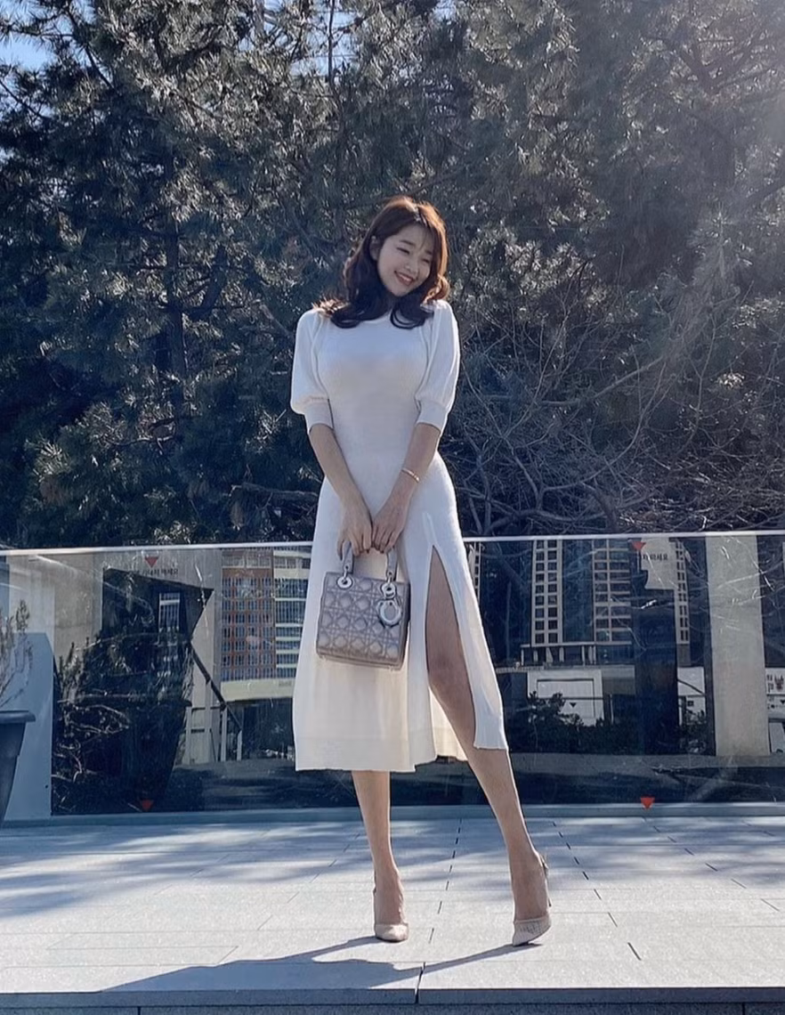 Bài đăng của Ohttomom đã tạo thành một làn sóng trên mạng xã hội. Nhiều bạn trẻ khen ngợi ý tưởng sáng tạo của Ohttomom và cũng có nhiều ý kiến trầm trồ trước sự dễ thương của hai mẹ con.