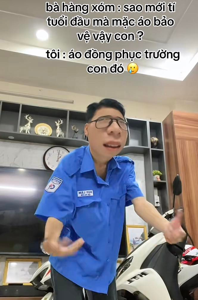 Áo đồng phục làm người ta liên tưởng đến ngay công việc làm bảo vệ.