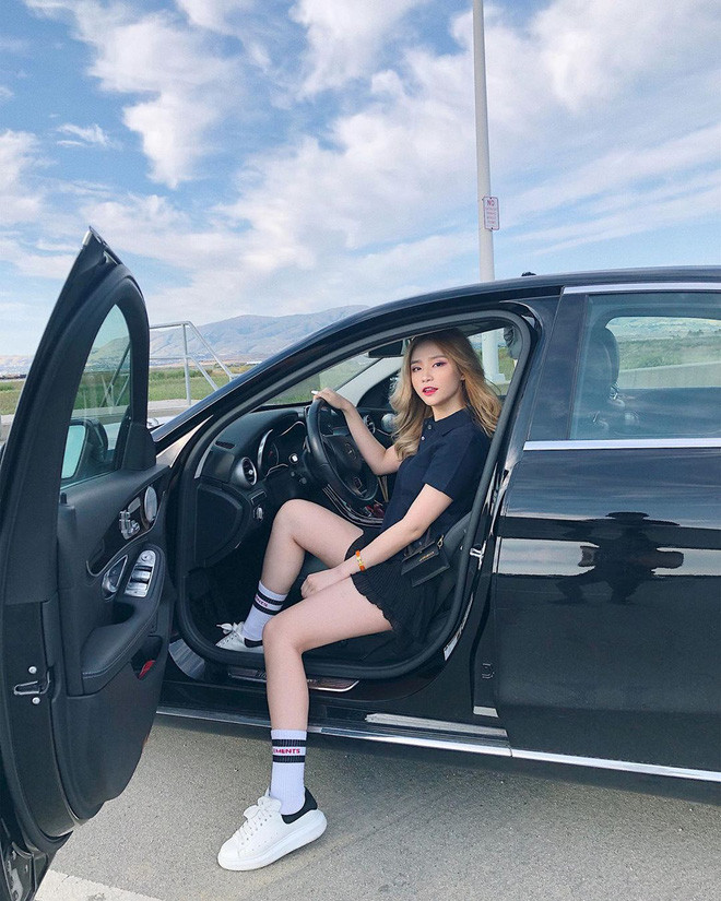 Tiếp theo phải kể đến cô nàng "rich kid" Mai Diz khi tự tậu xế hộp tiền tỷ ở tuổi 19 chỉ một thời gian ngắn sau khi sang Mỹ.