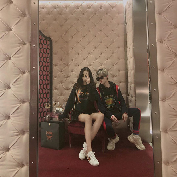 Bằng Linh thường xuyên check in tại những địa điểm sang trọng, đúng chuẩn rich kid.