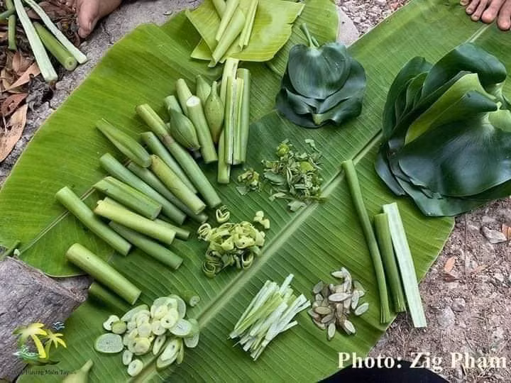 Cứ điểm chơi đồ hàng của những bé gái ngày xưa.