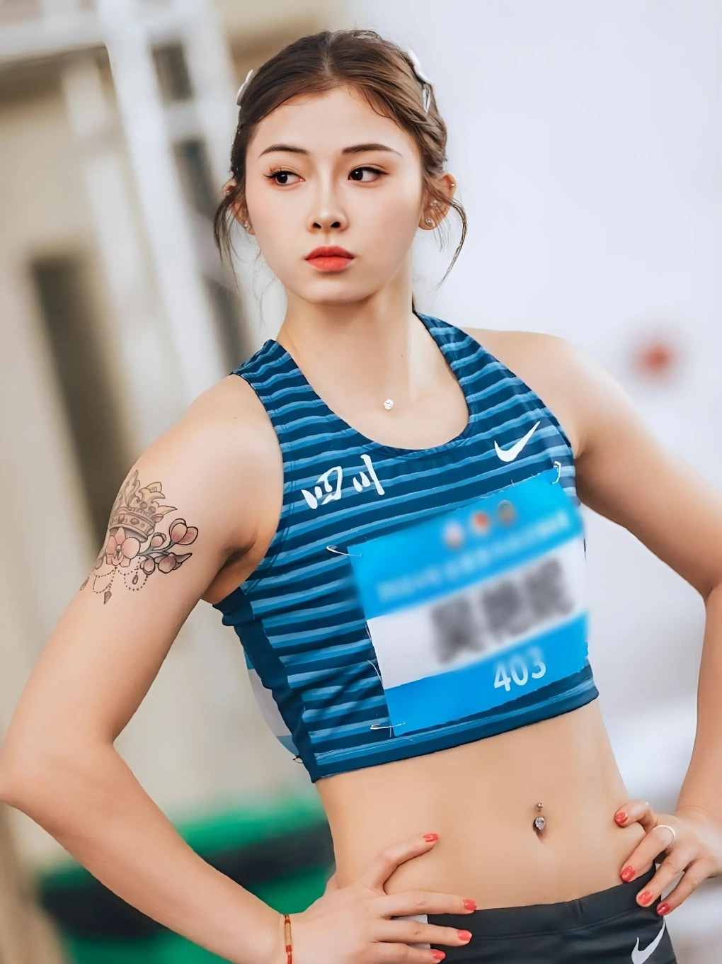 Để có được vóc dáng săn chắc, bên cạnh các bài tập chuyên môn, "nữ thần điền kinh" dành khoảng một tiếng mỗi ngày để tập gym.