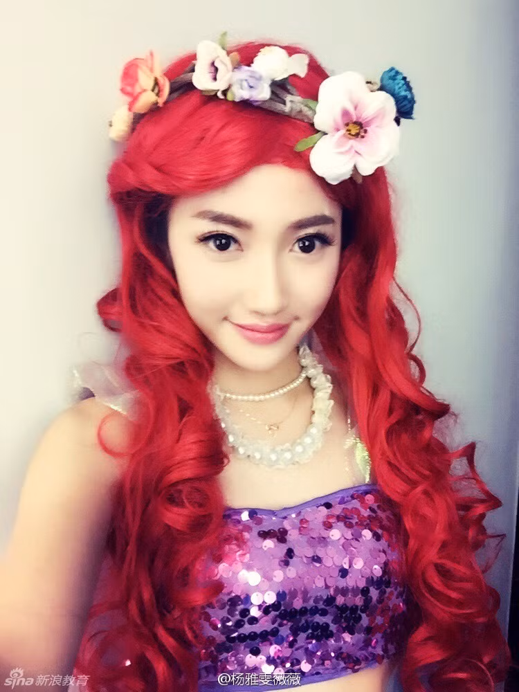 Xinh đẹp, đa tài, nữ thạc sĩ khiến không biết bao nhiều ngưỡng mộ nhan sắc, học vấn của mình.