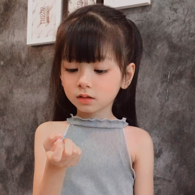 Chỉ mới bắt đầu đăng ảnh làm mẫu lên mạng xã hội từ đầu năm 2020, Onew đã có lượng fan lớn.