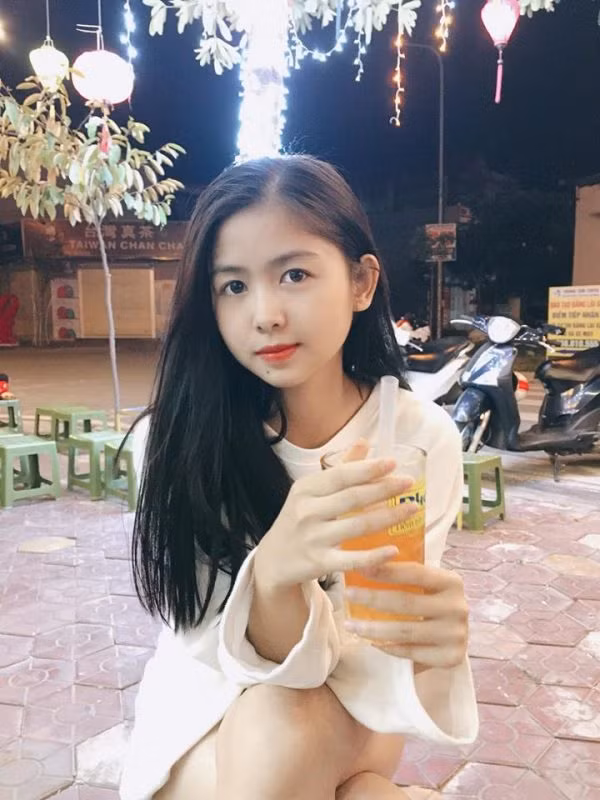 Năm 2017, Thanh Thư bất ngờ tham gia cuộc thi Miss Teen và đứng đầu bảng bình chọn online của cuộc thi.