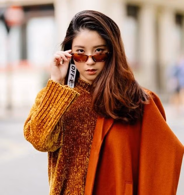 Nguyễn Kim Chi (1997), cựu nữ sinh trường Hà Nội - Amsterdam là gương mặt nổi trội trong cộng đồng du học sinh Việt Nam tại Anh.