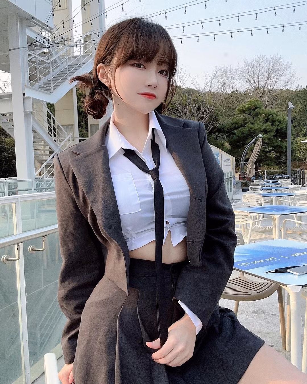 Người đẹp xứ kim chi có chiều cao 1,60 m cùng số đo 3 vòng cực chuẩn.