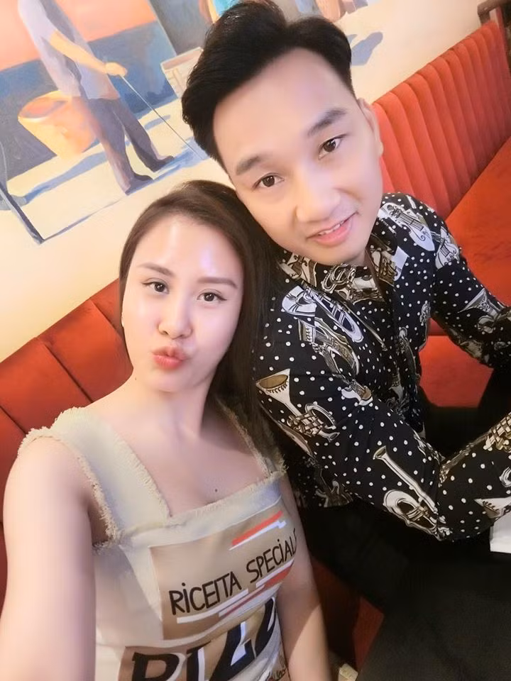 Nguoi vo bo lam tiep vien, sinh 2 con trai cho MC Thanh Trung-Hinh-10
