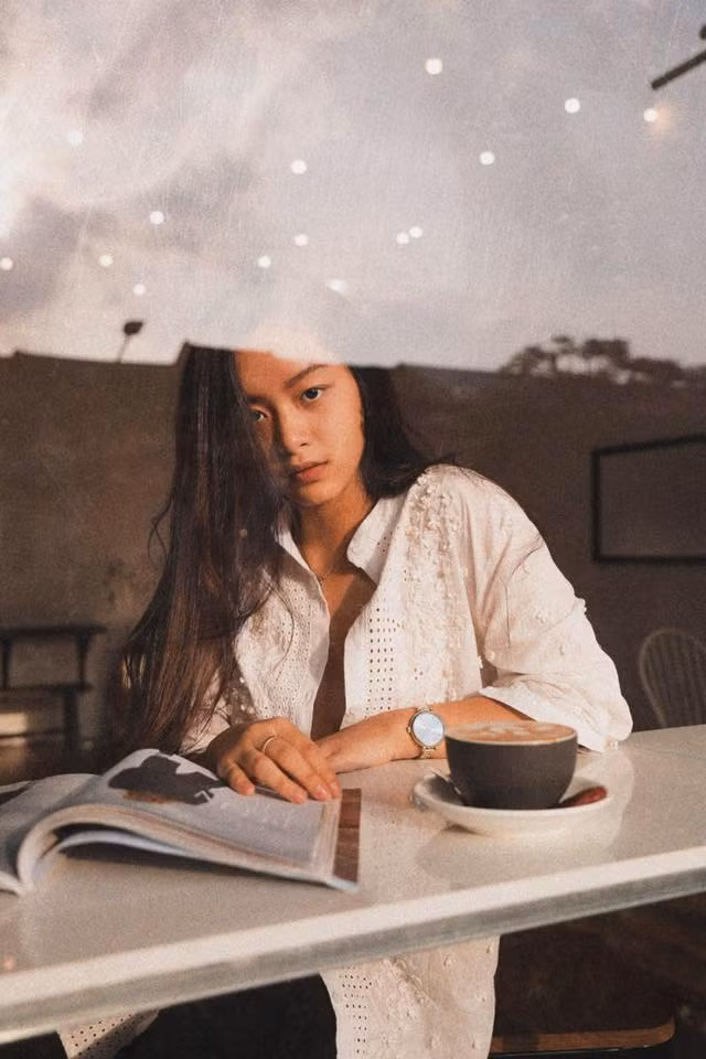 Sở hữu lượng follow lớn trên mạng xã hội nhưng girl xinh Hải Phòng rất ít khi chia về cuộc sống của mình.