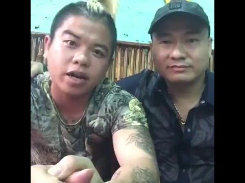 Như vậy, trận quyết chiến giữa hot boy xăm trổ và "thánh chửi" ở Sài Gòn đã không xảy ra. Nhưng ân oán giữa hai nhân vật đình đám trên Facebook này vẫn còn đó và có lẽ sẽ khó mà chấm dứt.