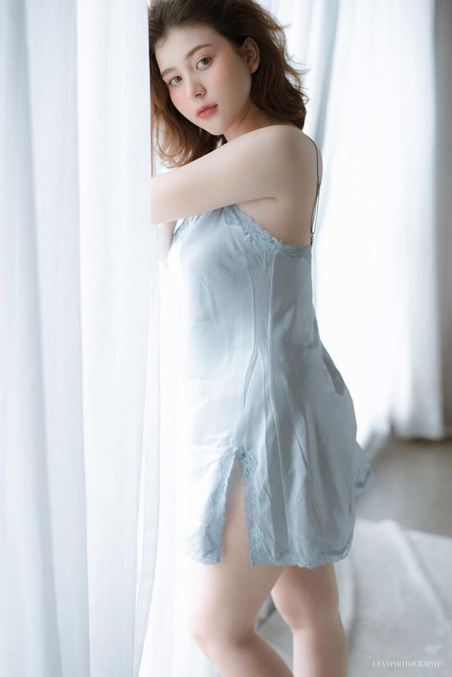 Cô nàng là một trong những "bông hồng lai" nổi tiếng trong giới trẻ Việt.