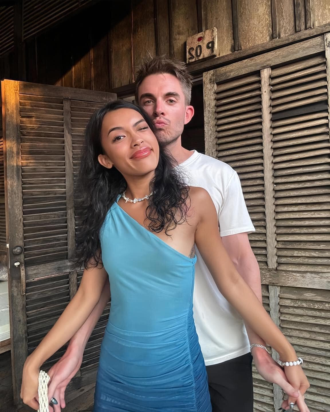 Được biết, cả hai đã có thời gian hẹn hò lên tới 5 năm và khiến nhiều người ngưỡng mộ vì chuyện tình đẹp.