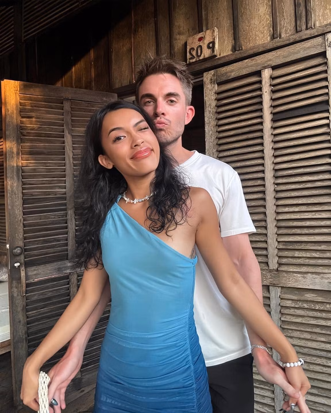 Được biết, cả hai đã có thời gian hẹn hò lên tới 5 năm và khiến nhiều người ngưỡng mộ vì chuyện tình đẹp.