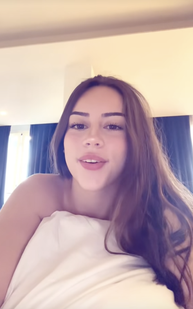 Alex Padilla khá kín tiếng, chỉ đăng những clip hát theo nhạc và khoảnh khắc vui đùa bên bạn bè nên không có nhiều thông tin được chia sẻ, bao gồm cả tuổi tác.