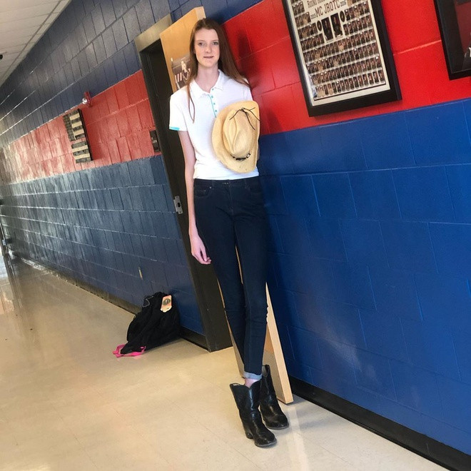 Dù tự hào về chiều cao của mình, Maci nói rằng cô thấy vui vì chiều cao của mình tạm ngừng phát triển từ năm lớp 9. “Tôi thực sự cảm thấy nhẹ nhõm. Bởi vì từ khi còn nhỏ, tôi đã bị những cơn đau ngày càng lớn hành hạ”, cô nói.