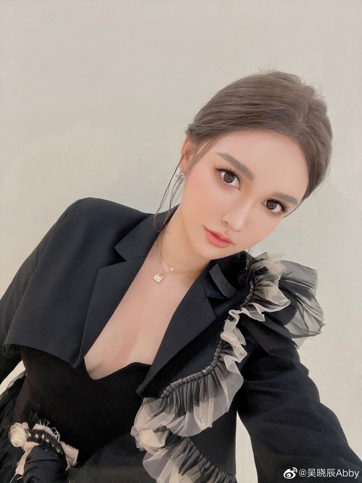 Abby cho biết khi gầy, xinh đẹp hơn cô thấy bản thân cũng thu hút sự chú ý của những người xung quanh không khác các ngôi sao là bao.