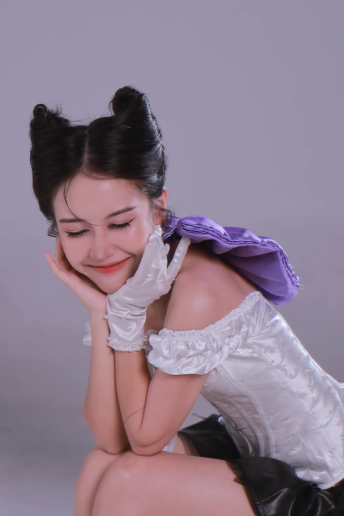 Dù chỉ là 1 video biến hình khoảng hơn 20s, thế nhưng thời gian chuẩn bị thì phải mất đến cả tiếng, chưa kể thời gian chuẩn bị trang phục.