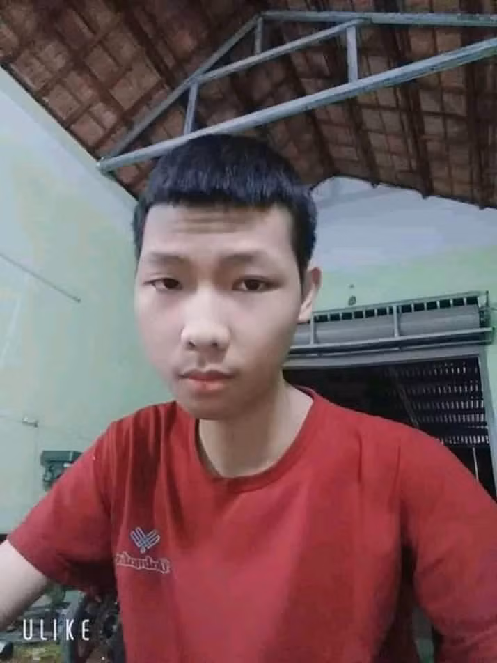 Cắt tóc 3 phân trông rắn rỏi, mạnh mẽ như đang huấn luyện trong quân đôi nhưng nhiều chàng trai lại trông hoàn toàn chẳng liên quan đến điều này.