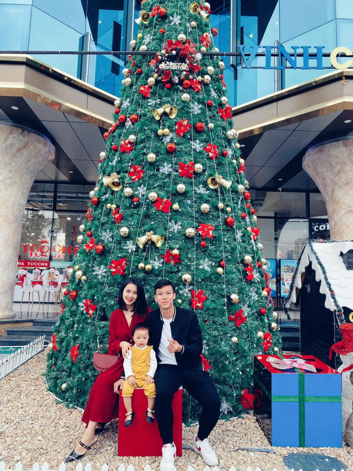 Cặp đôi kết hôn năm 2017 và có con gái đầu lòng vào năm 2018. Hiện tại, Vợ Quế Ngọc Hải đang kinh doanh tại Hà Tĩnh.