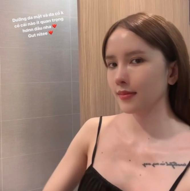 Thời gian qua, Thiều Bảo Trâm nhiều lần bị soi gương mặt lạ hoắc.