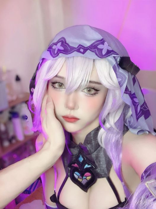 Hiện tại, cô nàng này có hơn 90 nghìn người theo dõi trên tất cả các nền tảng MXH, hoạt động khá tích cực và được đón nhận mạnh mẽ.