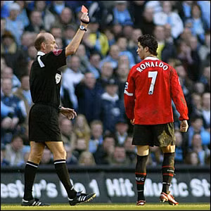 Manchester City vs Manchester United (11/2008): Ronaldo lại bị truất quyền thi đấu ở một trận derby thành Manchester và đó là thẻ đỏ kỳ lạ nhất sự nghiệp của anh. Howard Webb đã đuổi Ronaldo với hai lần rút thẻ vàng, thẻ vàng đầu tiên khi anh phạm lỗi với Shaun Wright-Phillips và thẻ thứ hai khi anh nỗ lực dùng tay ghi bàn sau quả phạt góc của Wayne Rooney.