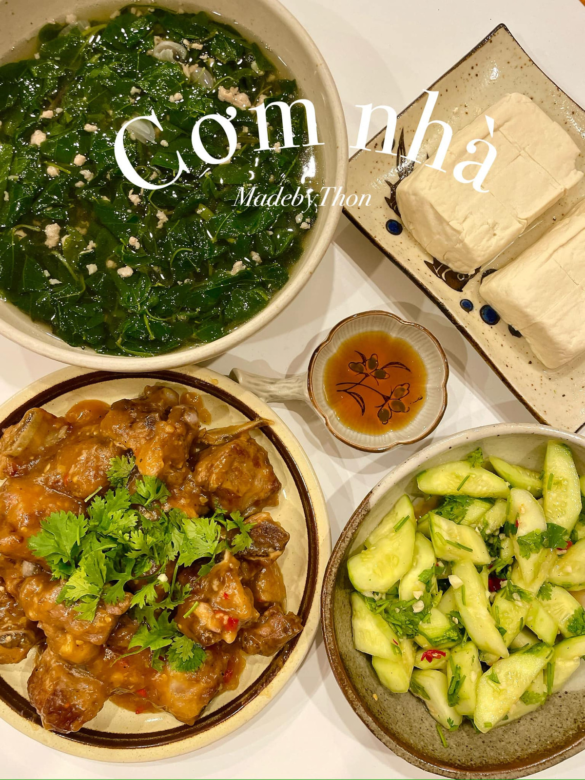 Rất nhiều người nghĩ rằng hẳn phải người nấu là một người đã quen với việc nội trợ thì mới có thể sắp xếp bữa ăn tài tình như vậy. Tuy nhiên, chủ nhân bữa ăn là một cô gái trẻ chỉ 23 tuổi.