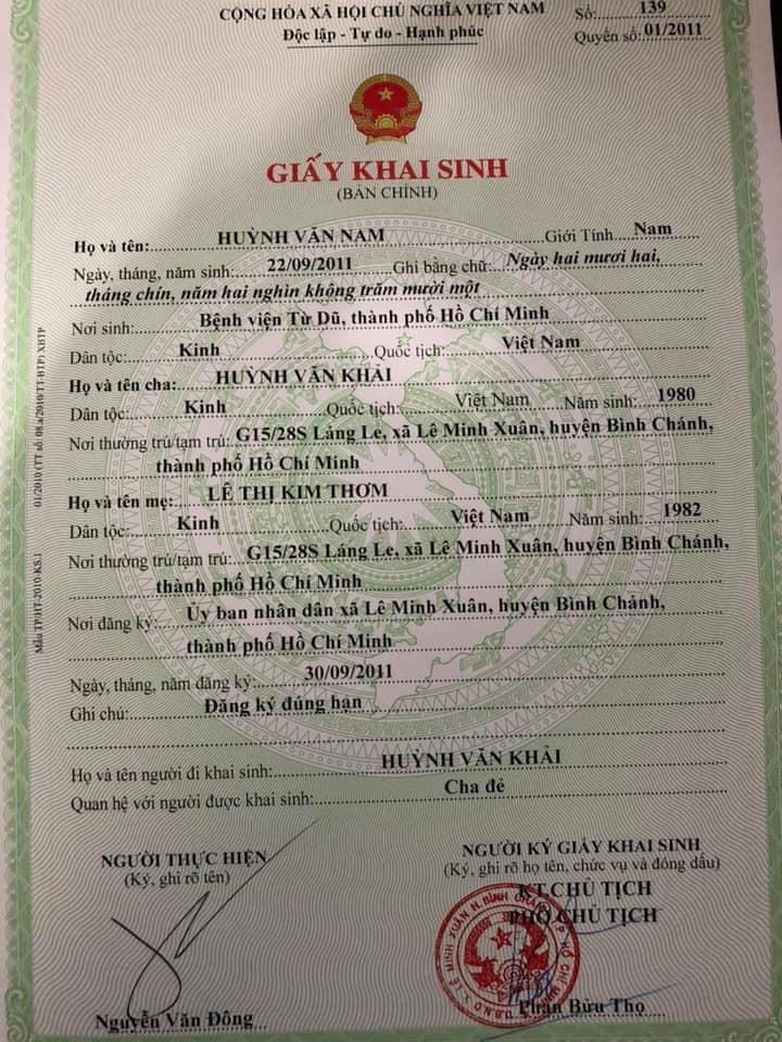 Lam gia CMTND de lua dao keu goi ung ho cho chau be bi ung thu vom hong da mat-Hinh-6