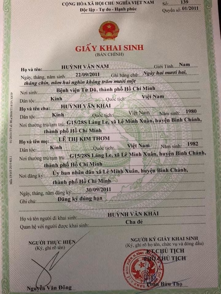 Lam gia CMTND de lua dao keu goi ung ho cho chau be bi ung thu vom hong da mat-Hinh-6