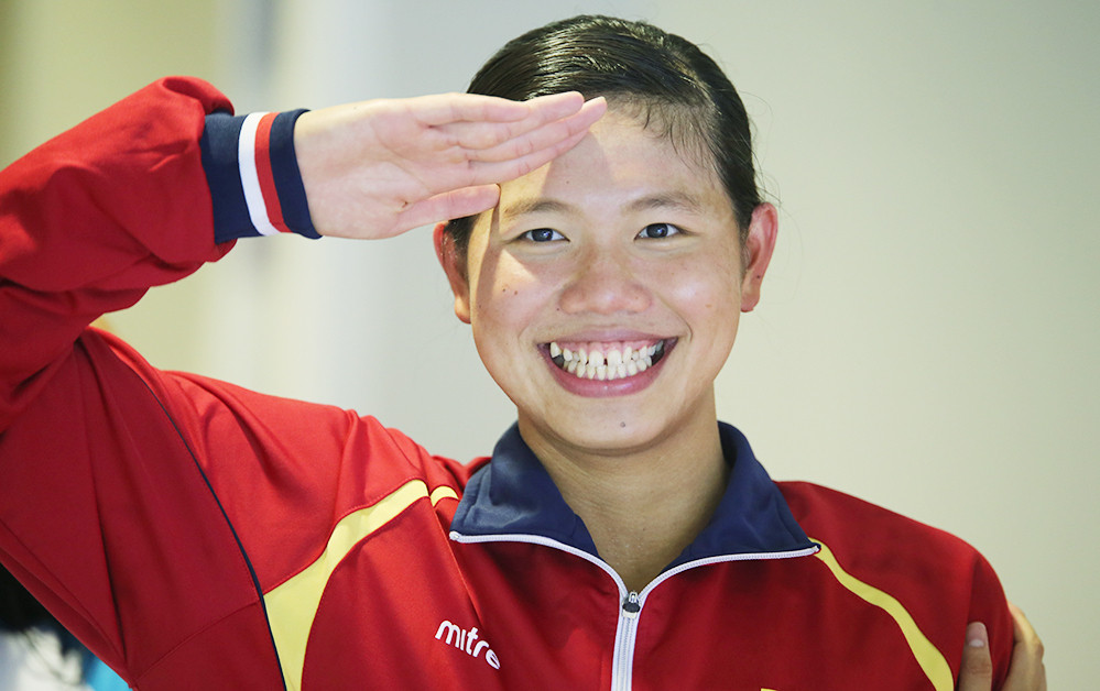 Nụ cười tươi rạng ngời là thương hiệu của nàng "tiểu tiên cá".