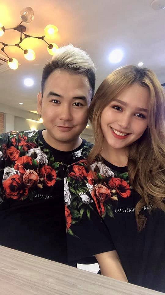 Tài khoản H.P bình luận: "Chúc mừng anh chị nhé, trai tài gái sắc cả. Hãy giống Đồng Niên - Gun Thần sống thật hạnh phúc ạ".