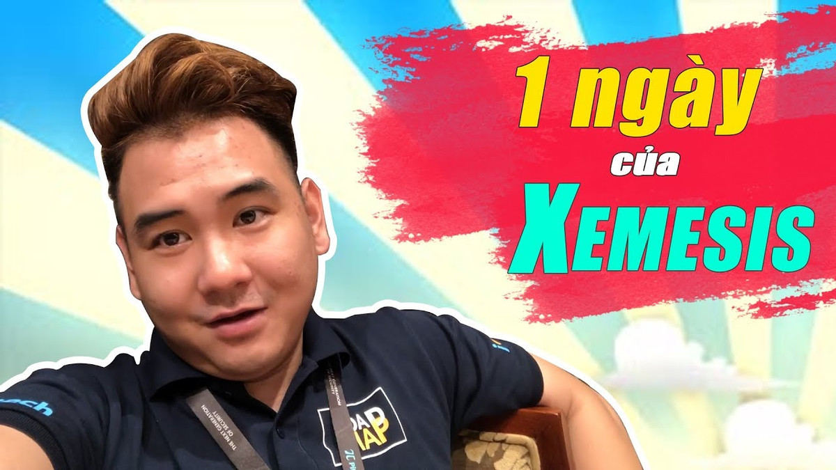 Xemesis (tên thật: Hiếu Nghiêm, SN 1989) là 1 trong những streamer vô cùng nổi tiếng, được biết đến là đại gia trong giới.