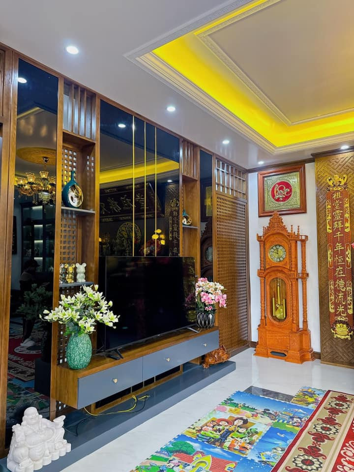 Căn nhà dành tặng ba mẹ chồng được hoàn thiện cuối năm 2023, tổng chi phí gần 3 tỷ đồng.