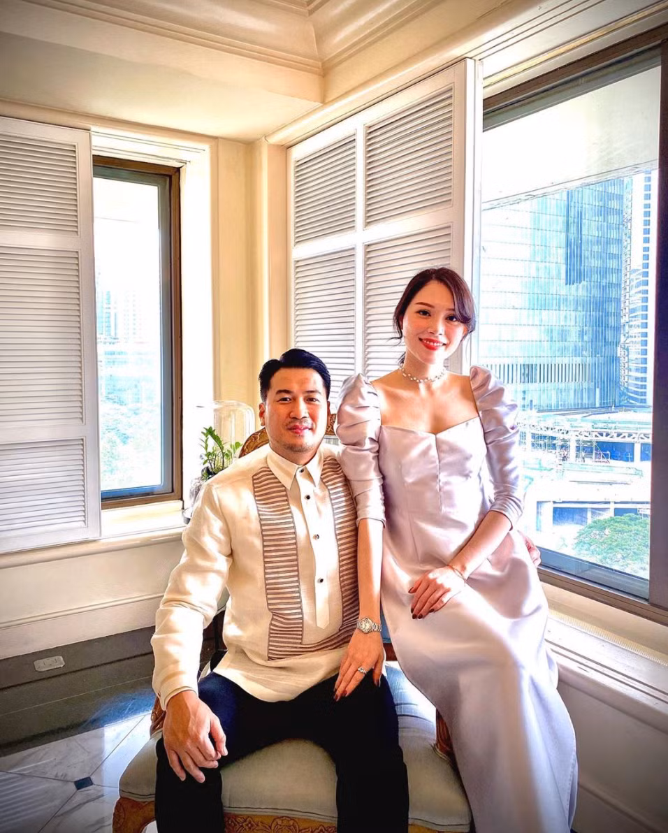 Những hành động của Linh Rin khiến người hâm mộ đặt ra nghi vấn cô và thiếu gia Phillip Nguyễn đã "đường ai nấy đi".