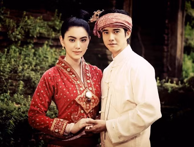 Sau đó, cô liên tiếp tạo được ấn tượng qua vai diễn trong tác phẩm điện ảnh, như: Em là bà nội của anh (phiên bản Thái Lan), Ánh hoàng hôn rực rỡ, Hẹn ước tình yêu,…