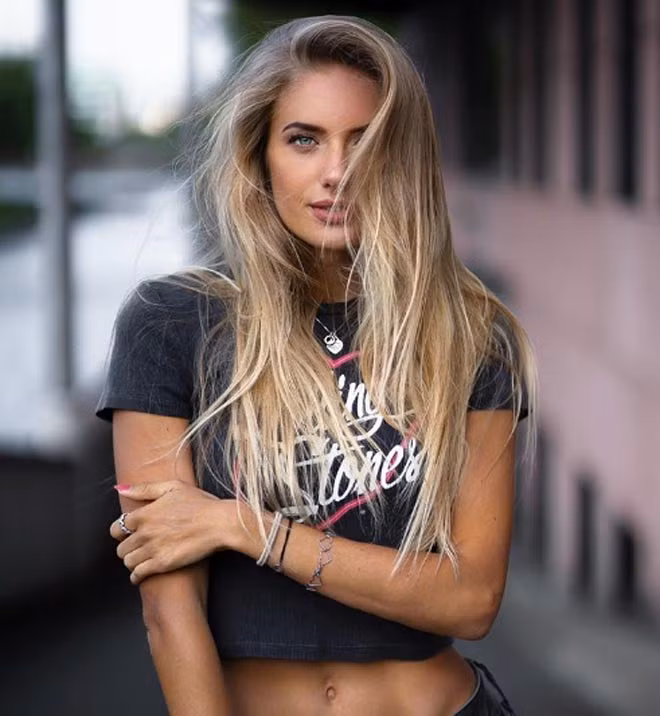 Hiện tại cô vẫn đang là một trong những trụ cột của đội tuyển điền kinh Đức chuẩn bị cho Olympic Tokyo sắp tới.