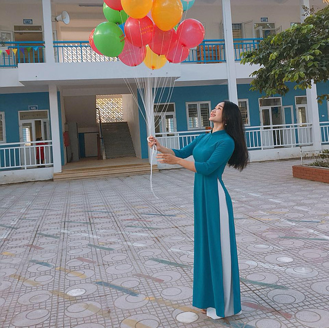 Lưu Thị Phương Thảo (sinh năm 1994) tốt nghiệp Cao đẳng Sư phạm Hà Nội (nay là Đại học Thủ đô) năm 2014.