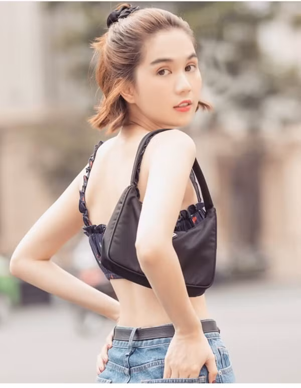 Lời khẳng định của Vũ Khắc Tiệp không phải không có bằng chứng. Mặc dù ở vị trí thứ 3 nhưng thời gian qua, lượt follow của "nữ hoàng nội y" cũng tăng lên đột biến.