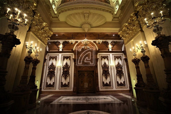 "Công trình này được xây dựng để thỏa đam mê về kiến trúc của tôi, không phải phô trương gì. Đây cũng là nơi để gia đình có một cuộc sống thoải mái, luôn rộng mở tâm trí để có thể làm việc hiệu quả", ông Tiến tiết lộ.