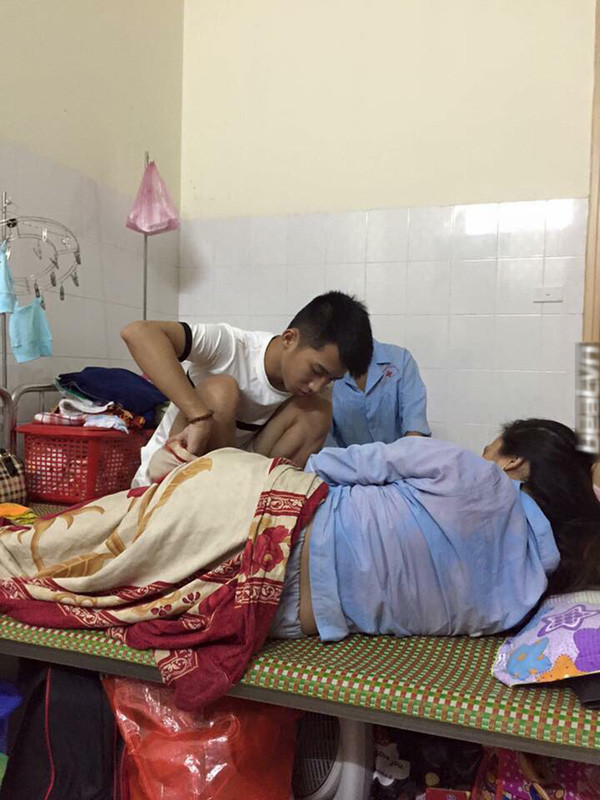 Chẳng biết giàu có thì sung sướng thế nào chứ có chồng thương yêu bất chấp hoàn cảnh thì hạnh phúc đã nắm trong lòng bàn tay.