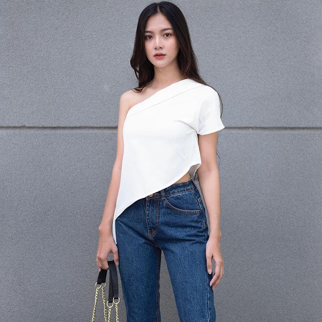 Thế nhưng với hot girl 10X, càng khó khăn thì càng phải quyết tâm chinh phục. Hơn nữa, giành học của cô nàng cũng rất thú vị, không hề nhàm chán với toàn những con số như nhiều người vẫn nghĩ.