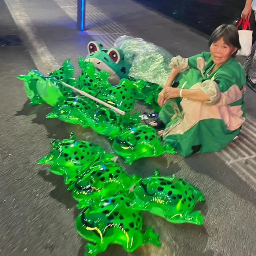 Hình ảnh này không chỉ xuất hiện ở 1, 2 chỗ mà rất nhiều trong cuộc sống...