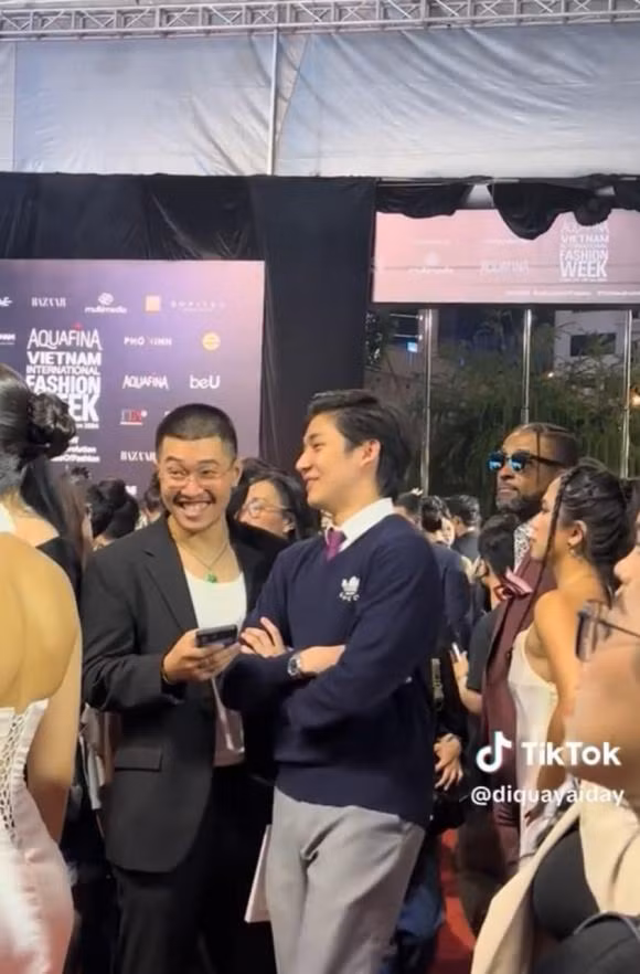 Ban trai Thieu Bao Tram dep chap cam thuong khi du su kien